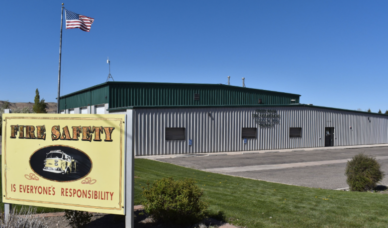 Neighbor Helps Avert Apartment Fire in Green River