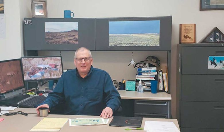 Mayor Rust Commends Kot for 38 Years of Service to Sweetwater County Residents