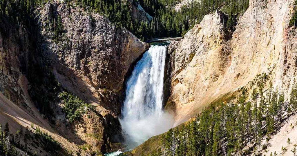 2021 Busiest Year on Record for Yellowstone National Park Visits