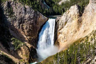 Yellowstone National Park Reports Nearly 455,000 Visitations in May