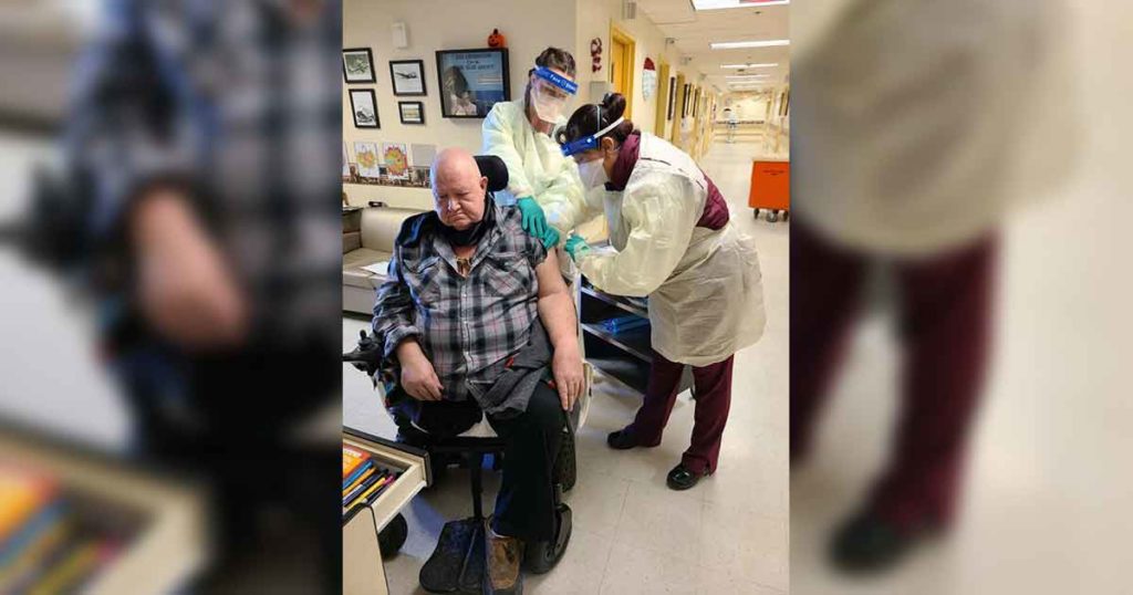 Veteran Affairs to Assist Veterans With COVID-19 Vaccination Appointments