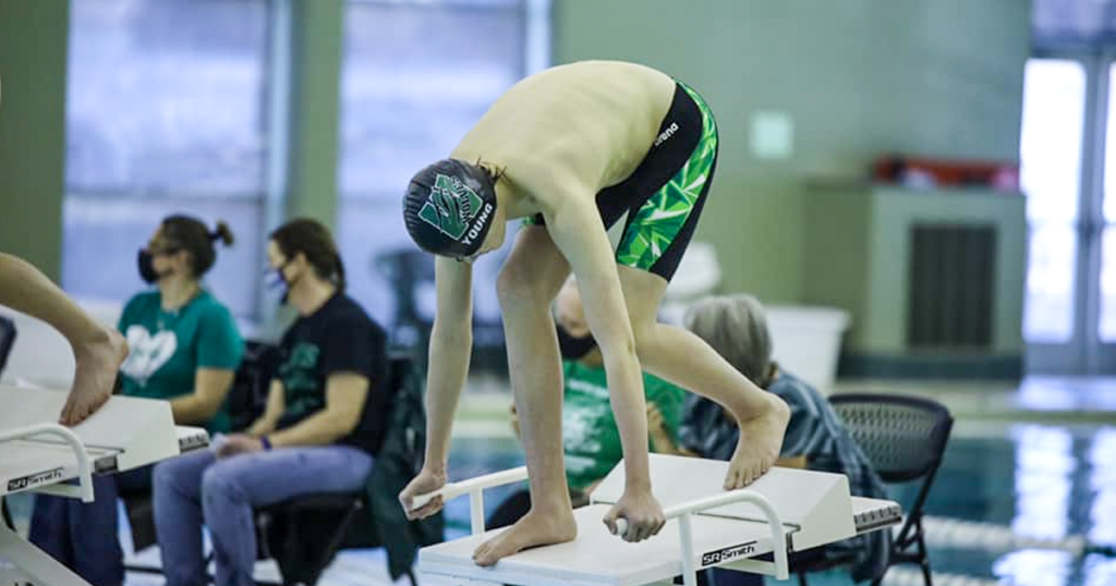 Wolves Finish in Second at 3A State Swimming and Diving