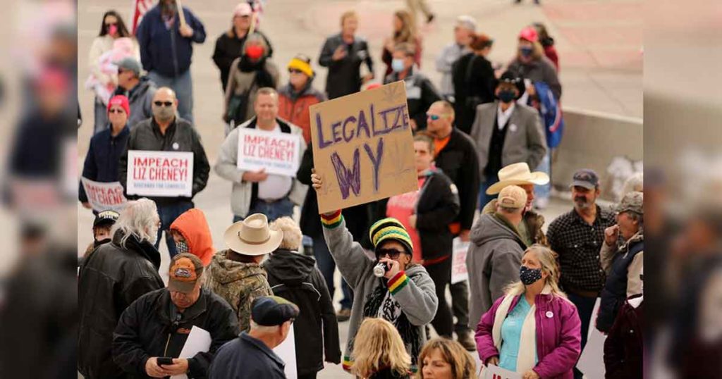 Wyoming Looking at Full Marijuana Legalization to Generate $49.5M in New Revenues