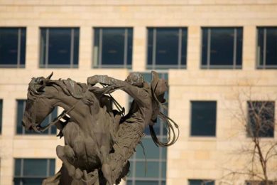 Wyoming Legislators Propose Raising Minimum Wage to $15/HR