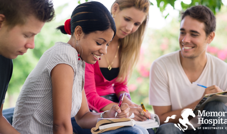 2021 Graduating Seniors–Apply for MHSC Scholarships Today!