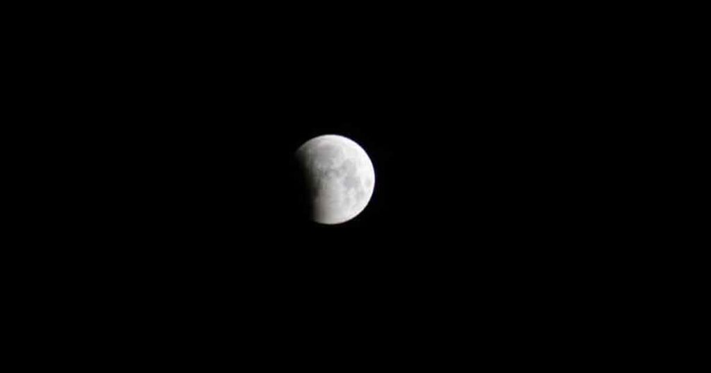 PHOTOS: Lunar Eclipse Visible in Sweetwater County This Morning