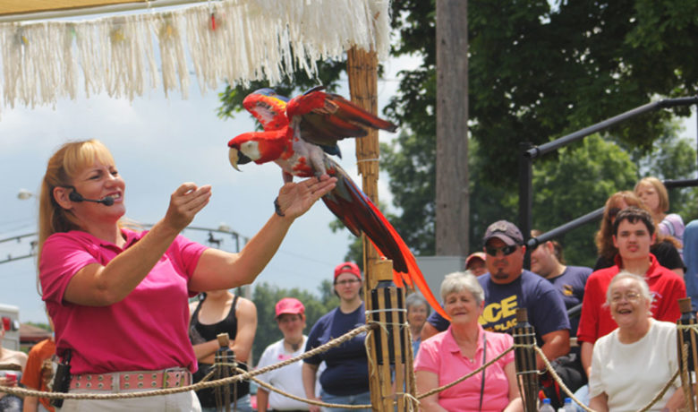 Wildlife Wendy Brings Exotic Animals to Wyoming’s Big Show