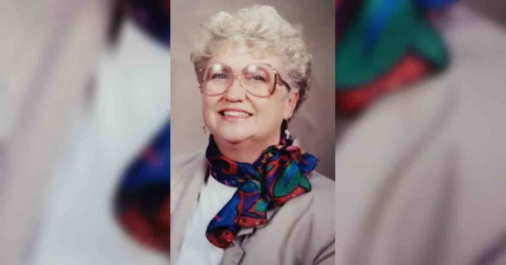 Beverly Mae Whiteley (November 1, 1932 – July 11, 2021)
