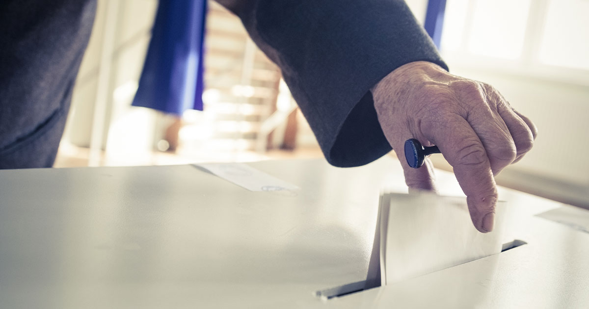 Election Filings: Candidates in Superior File