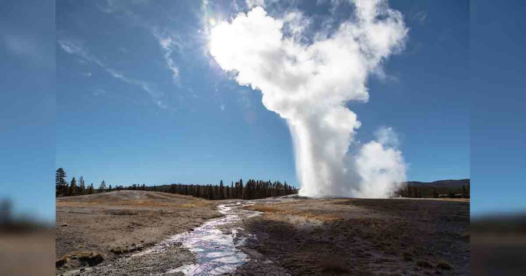 Yellowstone Sees Record-Breaking Visitation Numbers in June