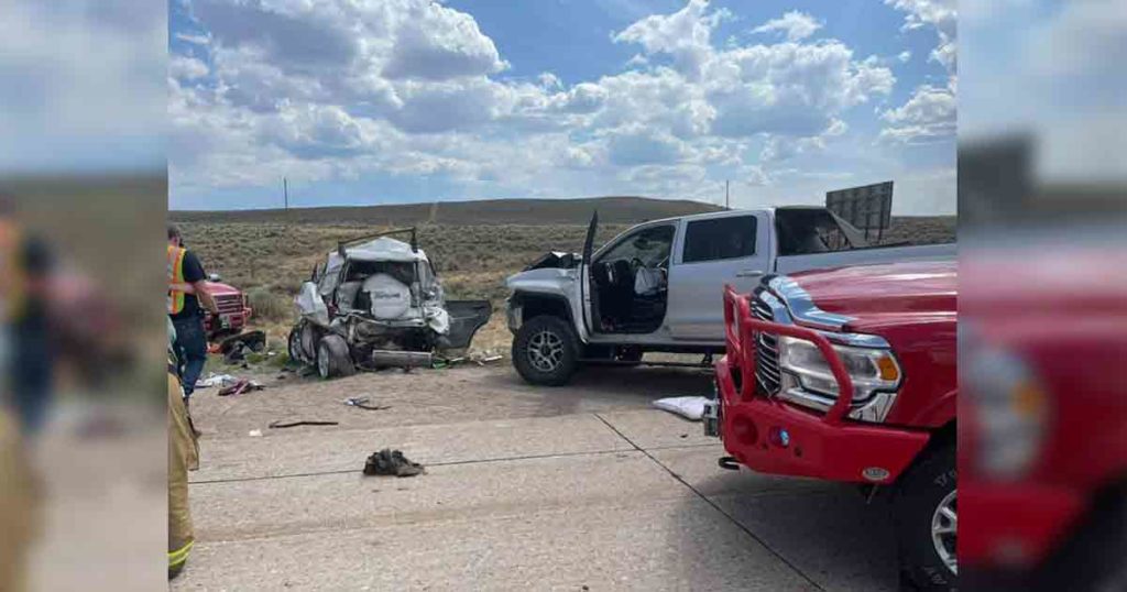 Multi-vehicle Crash Near Evanston Leaves 2 Dead, 4 Injured