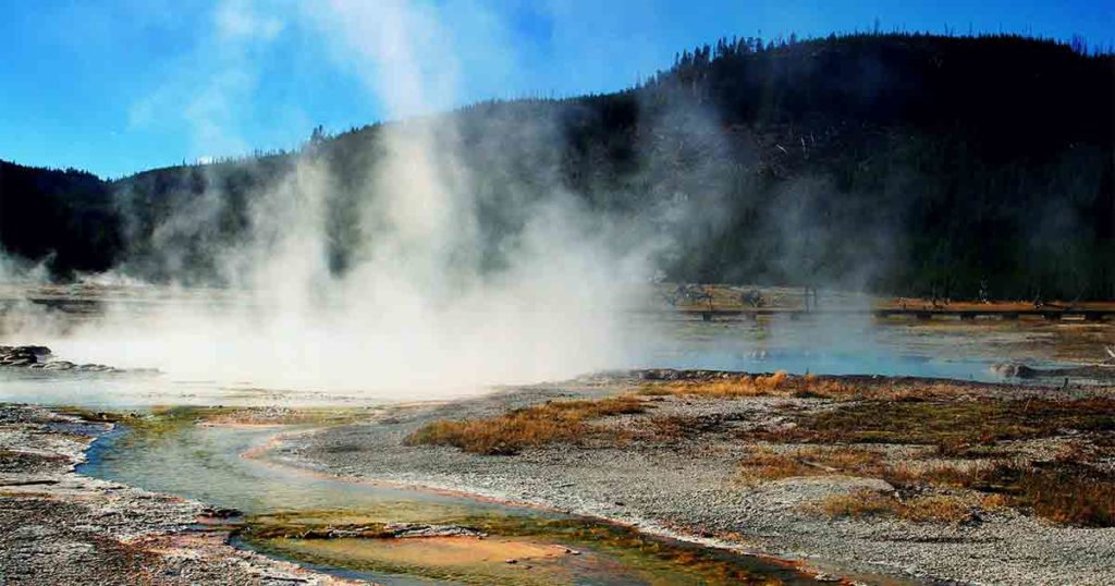 Woman Suffers Significant Thermal Burns at Yellowstone National Park