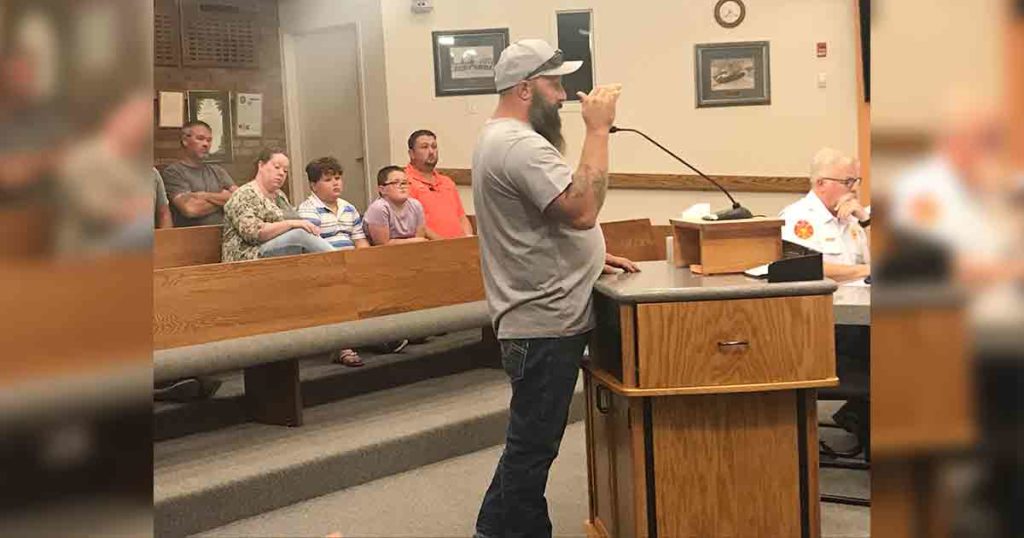 Emotional Residents Share Flooding Stories with RS City Council