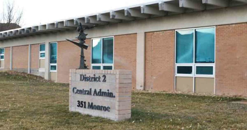 Sweetwater County School District No. 2 Board of Trustees April 8 Meeting