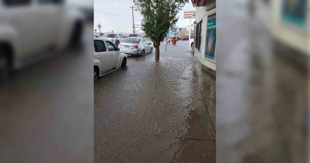 Flash Flood Watch Issued for Sweetwater County Through Tonight