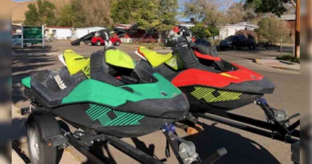 GR Officers Seek Information on Stolen Paddle Boards, Jet Ski