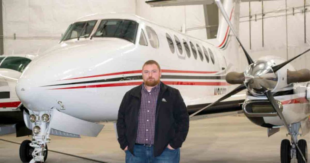 Airport Manager: PETA Settlement Sets No Precedents on Advertising, No Admission of Wrongdoing