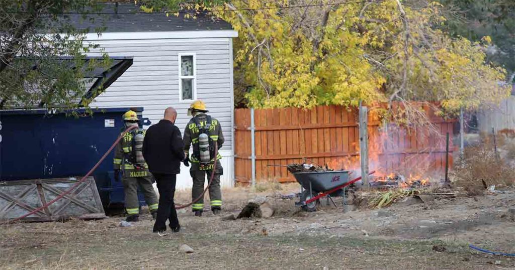 PHOTOS: Green River Firefighters Respond to 2 Outdoor Fires