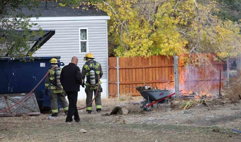 PHOTOS: Green River Firefighters Respond to 2 Outdoor Fires