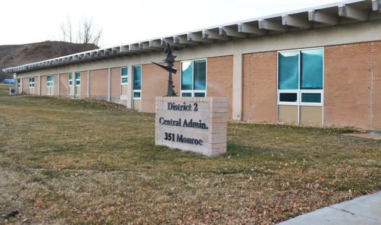 School District #2 Board to Approve Contracts