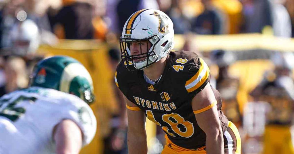 UW’s Chad Muma Named Mountain West Defensive Player of the Week
