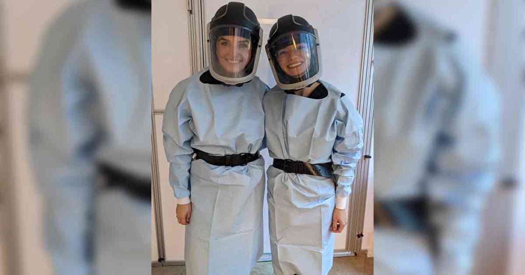 Two UW Students Volunteer to Treat COVID-19 Patients