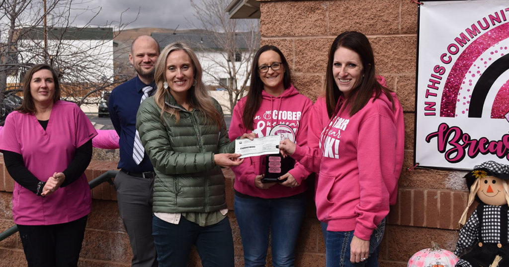 Trona Valley Credit Union Wins Paint the Town Pink Green River Contest