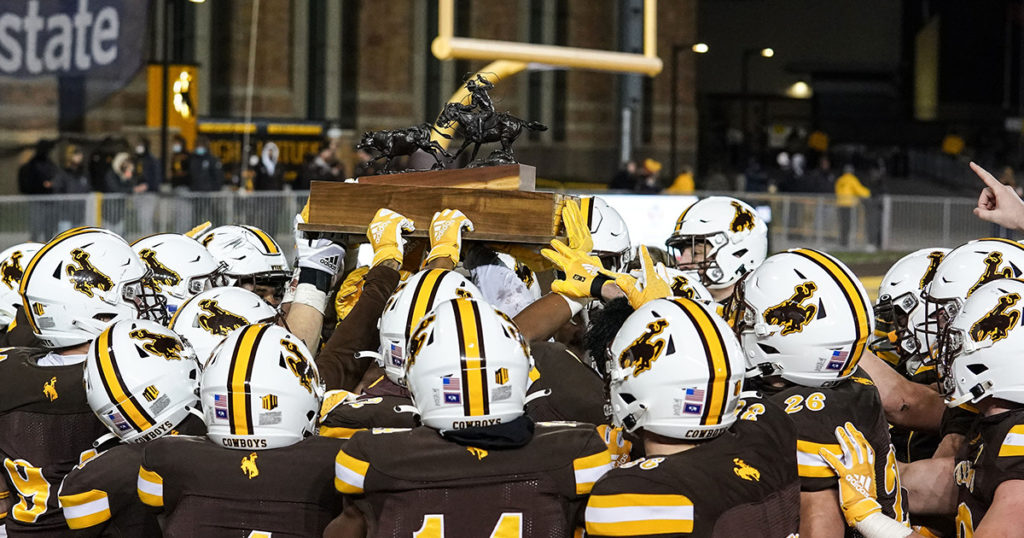 Wyoming Closes Out Regular Season Against Hawai’i