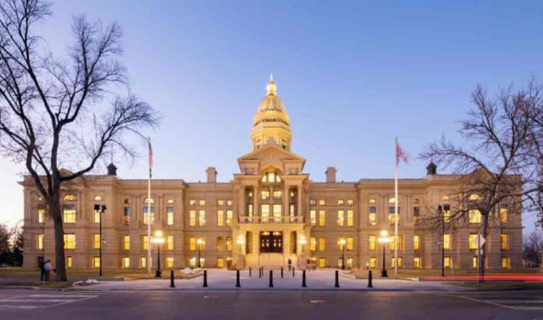 Vote Fails for Special Legislative Session