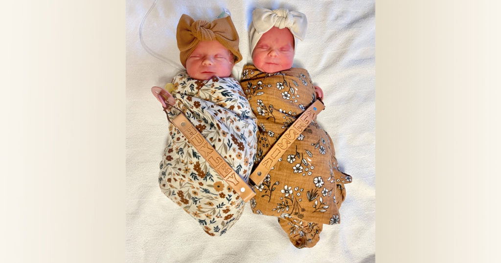 Birth Announcements: Huxley Aurora and Alessia Dawn Williams