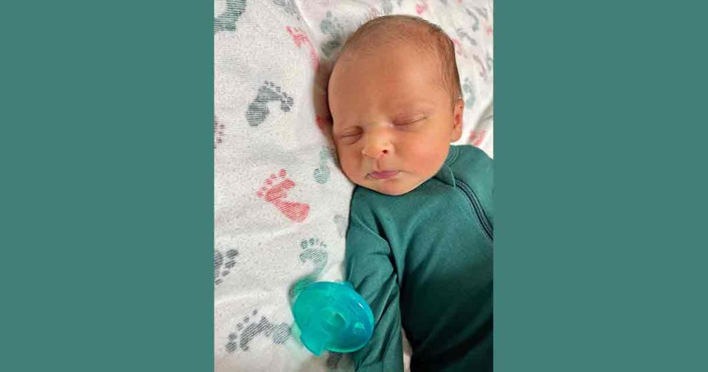 Birth Announcement: Summit Taylor-MB Logan