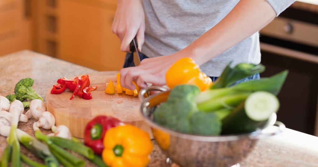 United Way Helps Fund Special Diets Program at Senior Center