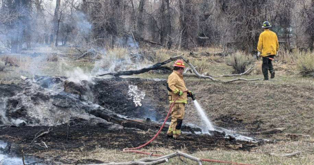 PHOTOS: Green River Firefighters Respond to Two Brush Fires