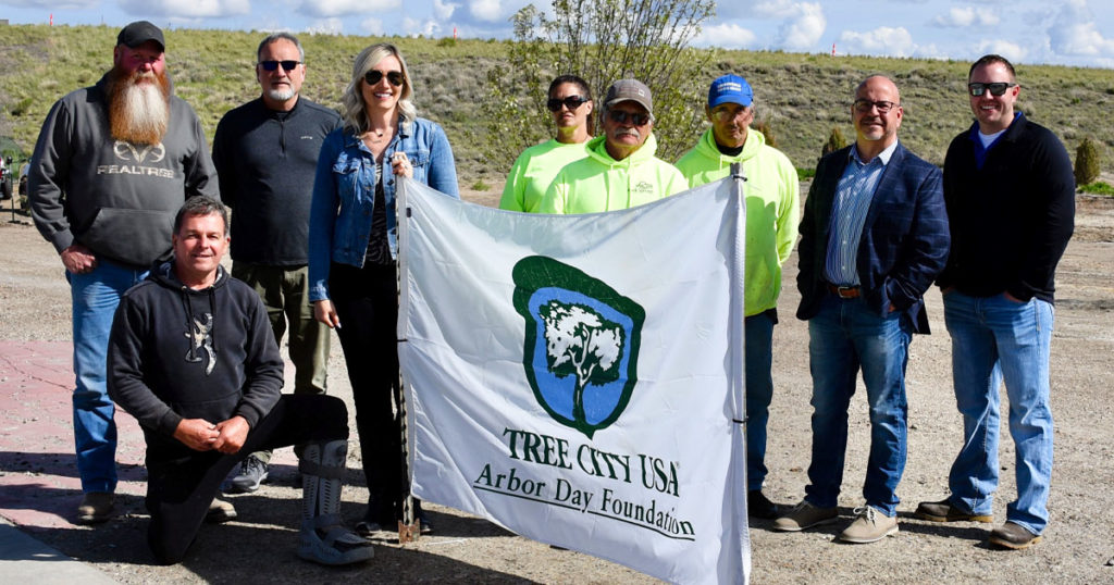 Rock Springs Beautification Committee and Tree Board Recognizes Arbor Day