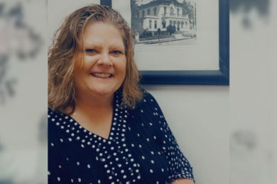 Donnalee Bobak – R