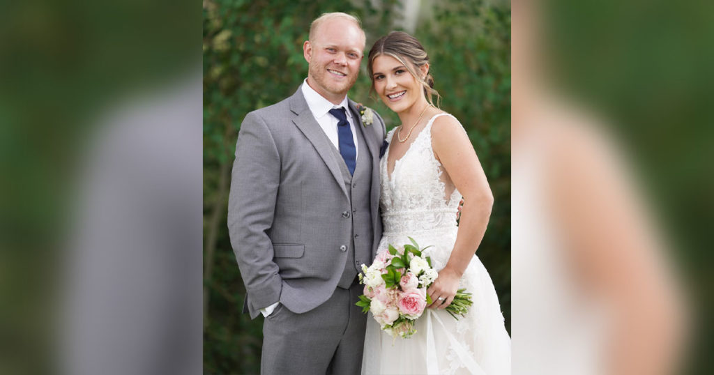 Wedding Announcement: Parton and Love