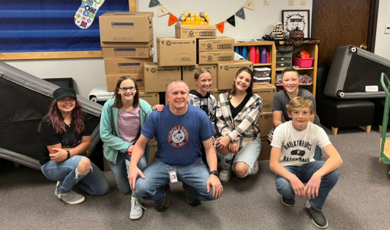 RSJH Students Create Pantry to Help Those in Need