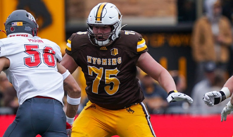 Pokes Head for New Mexico to Take on Rival Lobos