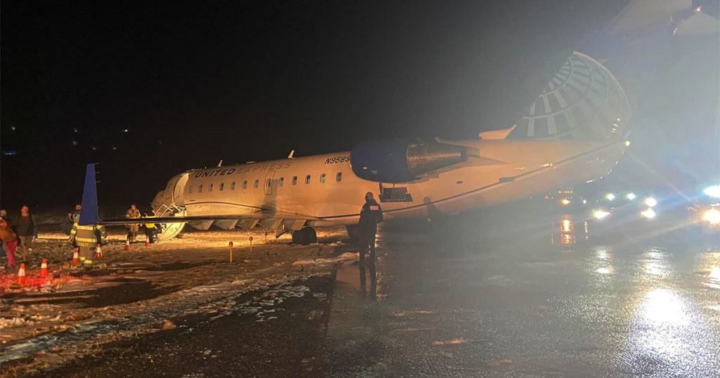 Plane Nearly Slides Off Runway at Southwest Wyoming Regional Airport