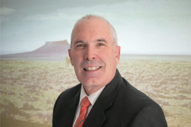 RS Chamber Director Graduates from Institute for Organization Management