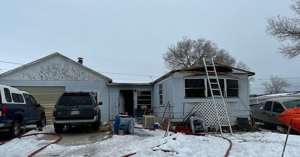 Family of 5 Escapes from House Fire in Clearview Acres