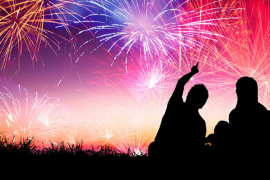 RS Council Approves Fireworks Contract, Liquor Licenses