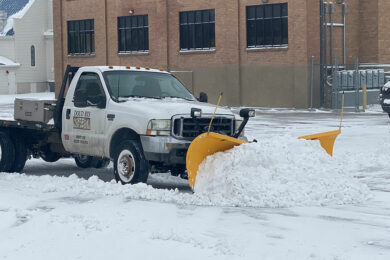 Storm Closes Roads, Schools, and Governmental Agencies