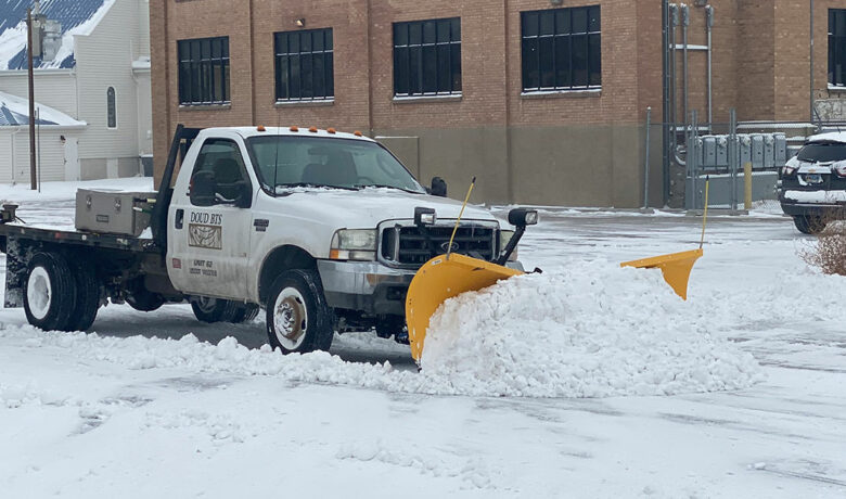 Storm Closes Roads, Schools, and Governmental Agencies