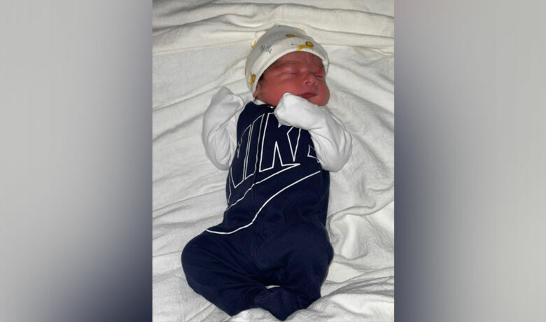 Birth Announcement: Liam Mateo Flores