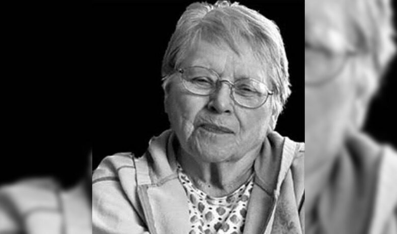 Patricia Marie (Brown) Krake (November 28, 1934 – January 12, 2023)