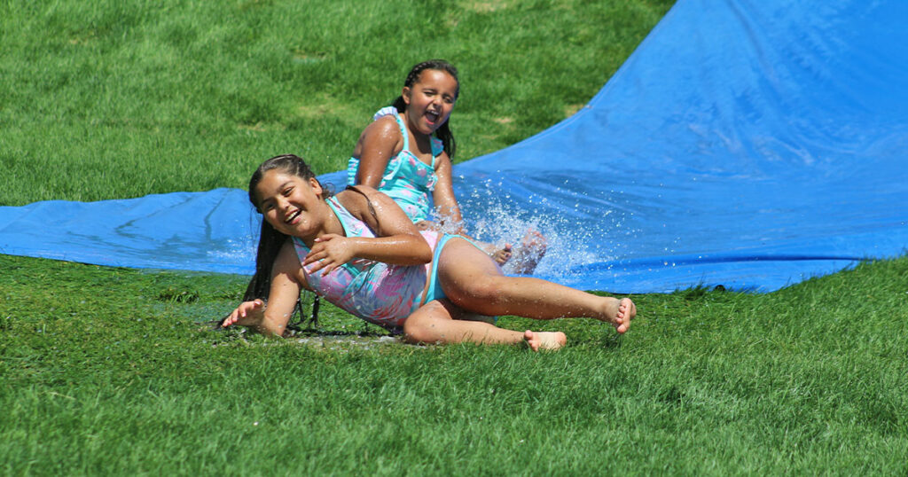 PHOTOS: Time to Dip, Dodge, and Slide
