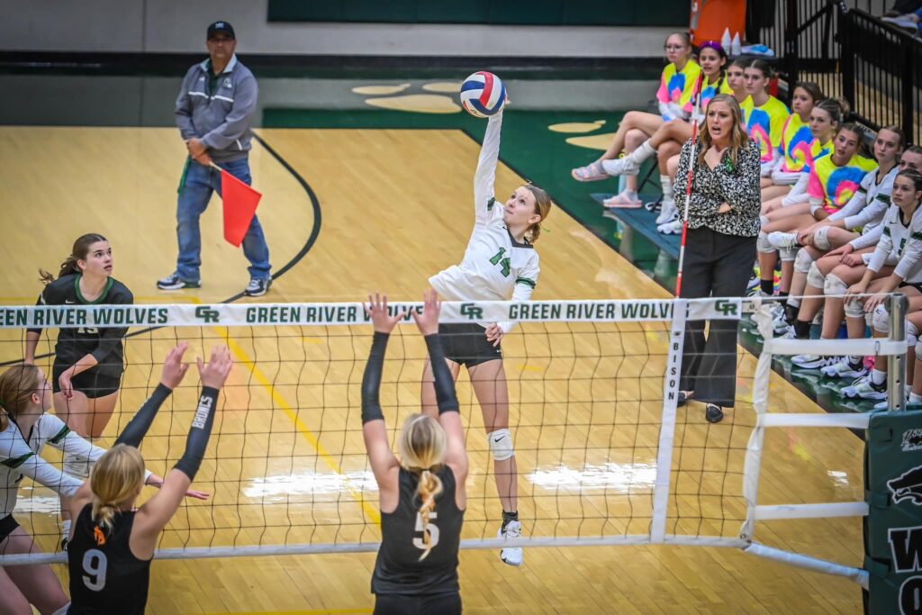4A West Regional Volleyball Hosted by Green River This Weekend