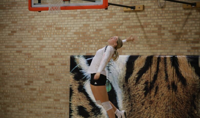 Preview: Green River and Rock Springs Volleyball Oct. 12-14th