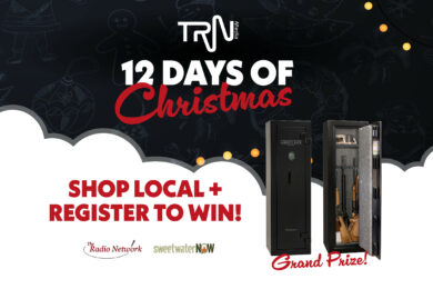 Support Our Small Businesses by Shopping Locally this Holiday Season + Register to WIN Grand Prize